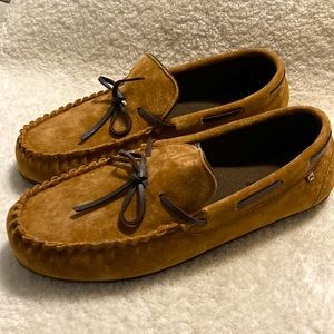 Lamo Men’s Suede  Moccasins  NEW